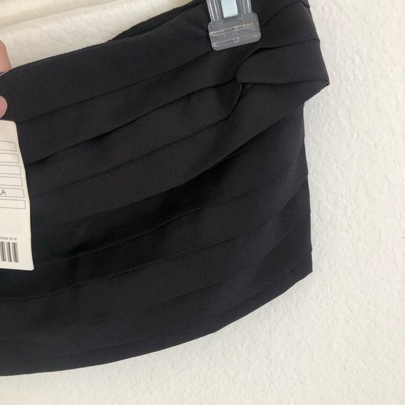 Silence + Noise Black Tiered Crop Top Tube Top NWT size 0 - Picture 7 of 10